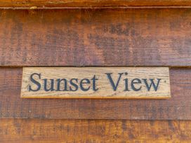 Sunset View - North Yorkshire (incl. Whitby) - 912497 - thumbnail photo 4