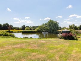 Punch Cottage - Suffolk & Essex - 912560 - thumbnail photo 25