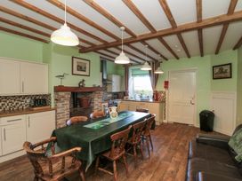 Airy Hill Old Farmhouse - North Yorkshire (incl. Whitby) - 915188 - thumbnail photo 10