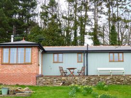 Bee Garth - North Yorkshire (incl. Whitby) - 915326 - thumbnail photo 6