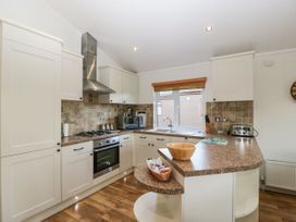 Blenheim Lodge - Somerset & Wiltshire - 915433 - thumbnail photo 12