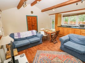 Seadrift Cabin - South Wales - 915644 - thumbnail photo 6
