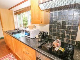 Seadrift Cabin - South Wales - 915644 - thumbnail photo 9