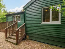 Seadrift Cabin - South Wales - 915644 - thumbnail photo 24