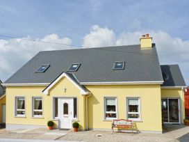 Quay Road Cottage - County Donegal - 915898 - thumbnail photo 1