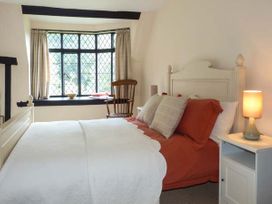 Tudor Wing - Kent & Sussex - 916860 - thumbnail photo 9