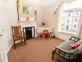 Burford House - Isle of Wight & Hampshire - 917394 - thumbnail photo 27