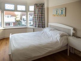 Meadway House - North Wales - 917397 - thumbnail photo 12