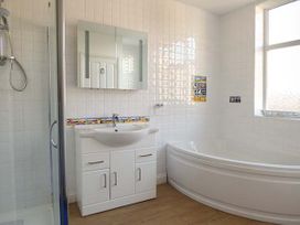 Meadway House - North Wales - 917397 - thumbnail photo 19