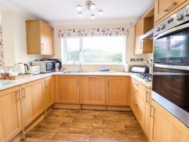 Meadway House - North Wales - 917397 - thumbnail photo 11