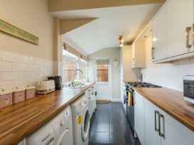 Sea View House - North Yorkshire (incl. Whitby) - 918016 - thumbnail photo 9