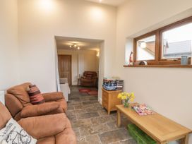 Swn Y  Gwynt - South Wales - 918992 - thumbnail photo 3