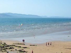 The Beach House Apartment - County Donegal - 919203 - thumbnail photo 10