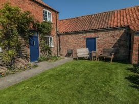 Bellafax Cottage - North Yorkshire (incl. Whitby) - 921426 - thumbnail photo 2