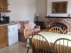 Brandy Harbour Cottage - Shancroagh & County Galway - 921778 - thumbnail photo 8