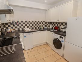 Garth Cottage - South Wales - 921780 - thumbnail photo 8