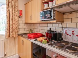 Cupid's Cottage - North Yorkshire (incl. Whitby) - 922235 - thumbnail photo 9