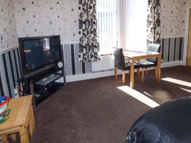 The Station Master's Office - North Yorkshire (incl. Whitby) - 922557 - thumbnail photo 2