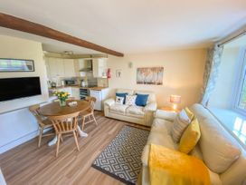 Primrose Cottage - North Yorkshire (incl. Whitby) - 922610 - thumbnail photo 6