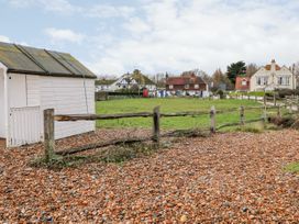 3 Seaview Cottages - Kent & Sussex - 925937 - thumbnail photo 17