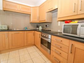 Y Castell Apartment 3 - North Wales - 926396 - thumbnail photo 8