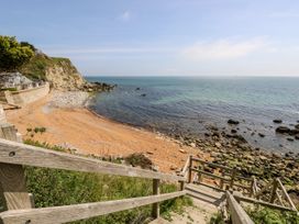 Swallows - Isle of Wight & Hampshire - 926490 - thumbnail photo 34