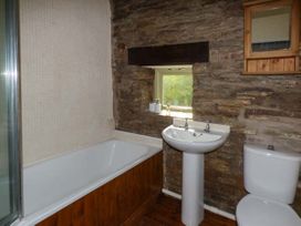 Ploony Cottage - Mid Wales - 926667 - thumbnail photo 10