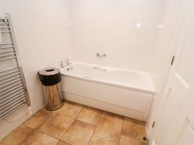 9 Porth Veor Villas - Cornwall - 927398 - thumbnail photo 20