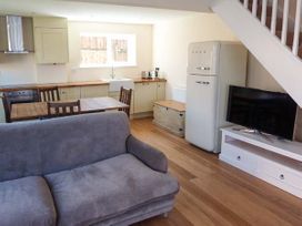 Sunnyside - Kent & Sussex - 928236 - thumbnail photo 3