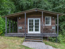 Lakeside Cabin - Devon - 928393 - thumbnail photo 2