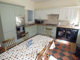 2 Cae Glas - North Wales - 929176 - thumbnail photo 7