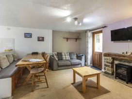 Ash  Cottage - Peak District - 929510 - thumbnail photo 5
