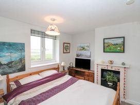 Cliff Top Cottage - North Yorkshire (incl. Whitby) - 929674 - thumbnail photo 14