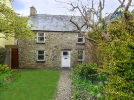 Court House - South Wales - 929878 - thumbnail photo 1