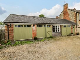 Old Cart Shed - Somerset & Wiltshire - 931101 - thumbnail photo 18
