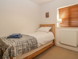 6 Malthouse Court - Somerset & Wiltshire - 931849 - thumbnail photo 12