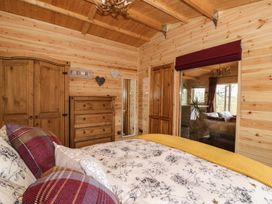 The Cabin - South Wales - 932122 - thumbnail photo 11