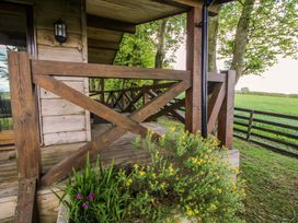 Valley View Lodge - Mid Wales - 932499 - thumbnail photo 31