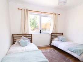 Southview - South Wales - 933345 - thumbnail photo 13