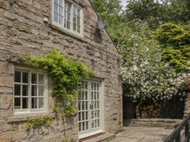 Quoits Cottage - North Yorkshire (incl. Whitby) - 933726 - thumbnail photo 3