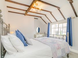 Chimes Cottage - North Yorkshire (incl. Whitby) - 934250 - thumbnail photo 12