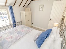 Chimes Cottage - North Yorkshire (incl. Whitby) - 934250 - thumbnail photo 15