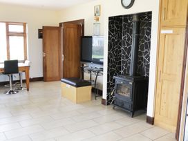 A Country View Cottage - Shancroagh & County Galway - 934705 - thumbnail photo 33