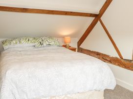 The Cow Byre, Heath Farm - Shropshire - 935353 - thumbnail photo 19