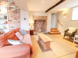 The Old Shop - Peak District - 935921 - thumbnail photo 7