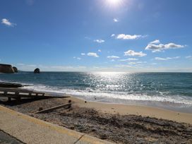 Serendipity - Isle of Wight & Hampshire - 936741 - thumbnail photo 23