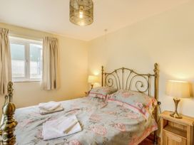 Lark's Rise Cottage - Peak District - 937834 - thumbnail photo 11