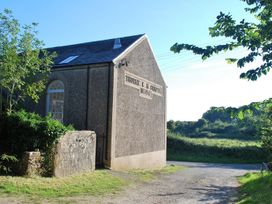 Thorne Chapel - South Wales - 941182 - thumbnail photo 1