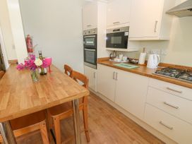 Roebeck Retreat - Isle of Wight & Hampshire - 942766 - thumbnail photo 8