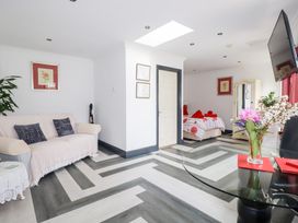 Chapel Green Studio - Cornwall - 943042 - thumbnail photo 4